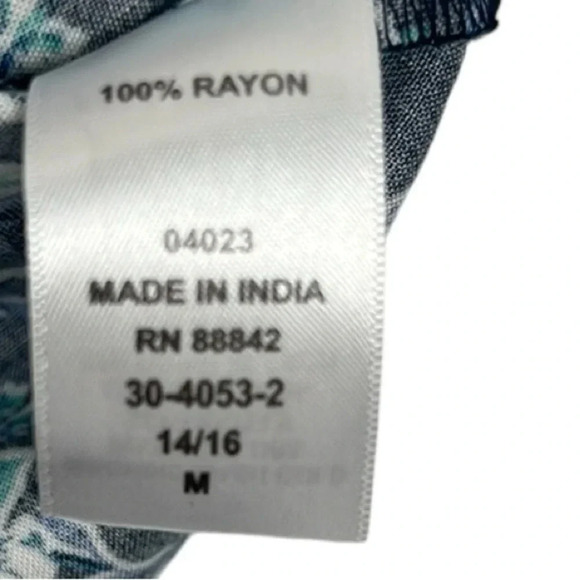 Woman Within New Women’s 14/16 M Button-Front Mixed Print Tunic Top - Picture 8 of 10